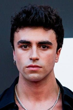 itzan escamilla
