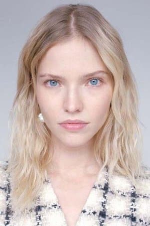 sasha luss
