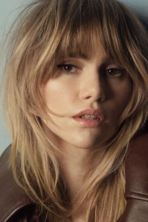 suki waterhouse