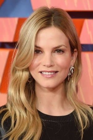 sylvia hoeks