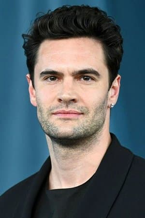 tom bateman