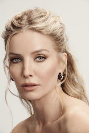 annabelle wallis