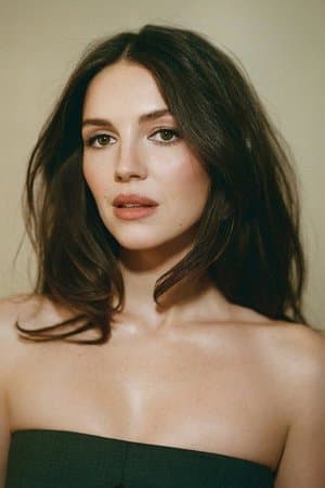 ella hunt