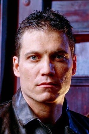 holt mccallany