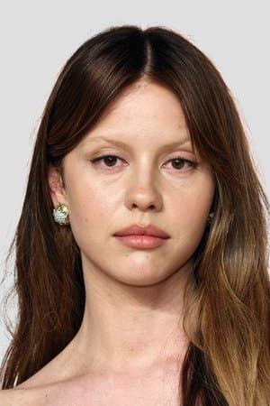 mia goth
